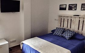 Hostal Ciempozuelos, Cerca Del Parque Warner Y Madrid